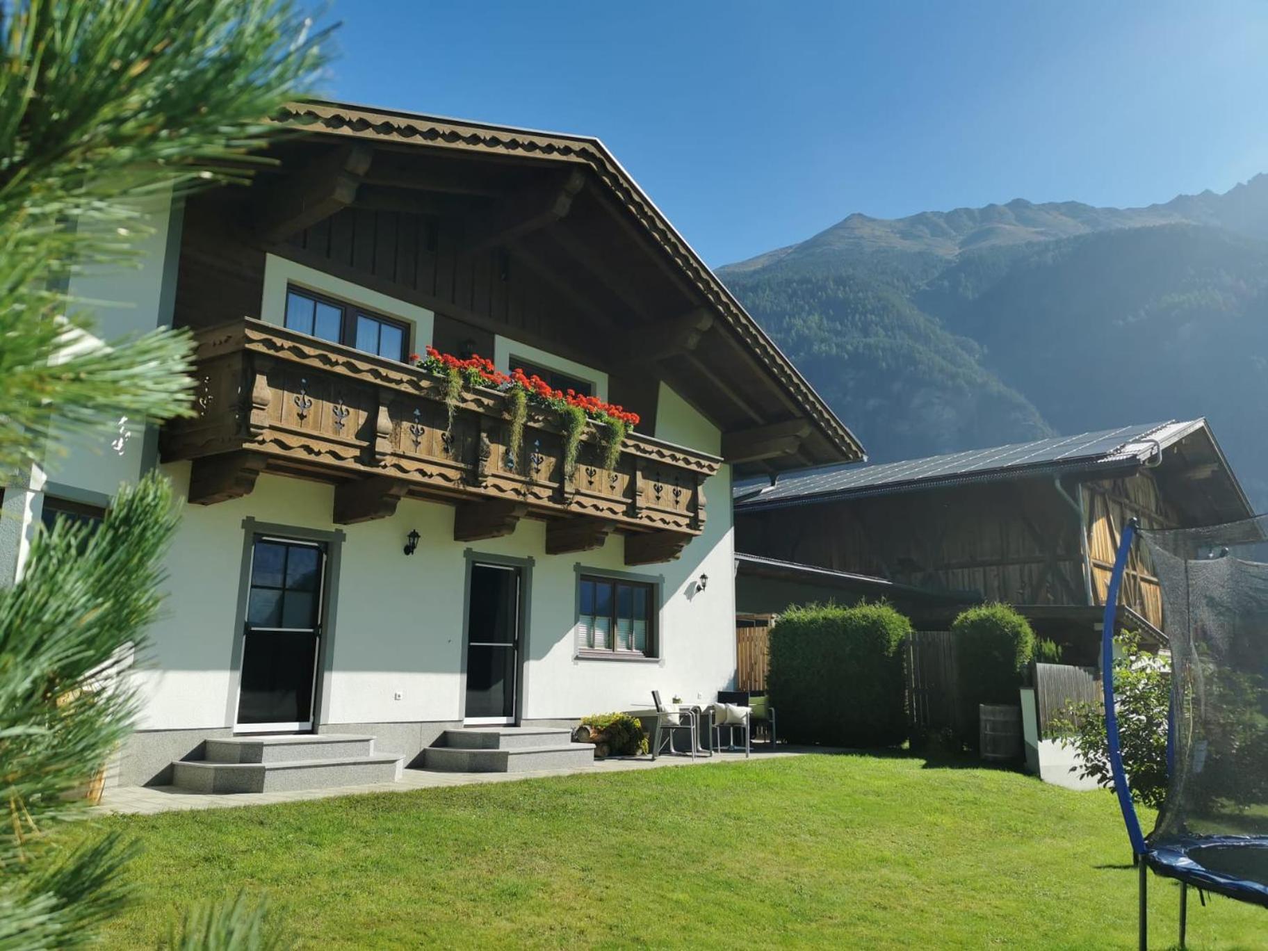 לאנגנפלד Landhaus Oetztalblick מראה חיצוני תמונה
